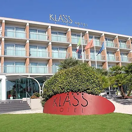 Klass Hotel 4*